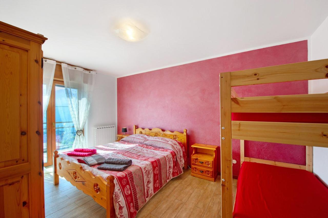 Apartament Il Piccolo Nido Aosta Zewnętrze zdjęcie