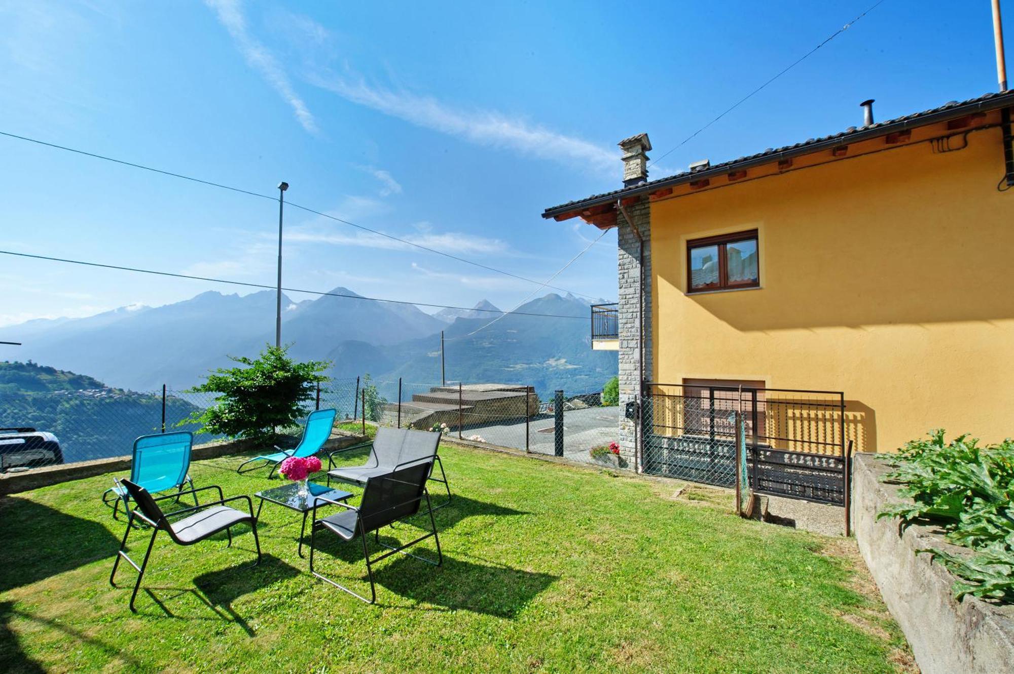 Apartament Il Piccolo Nido Aosta Zewnętrze zdjęcie